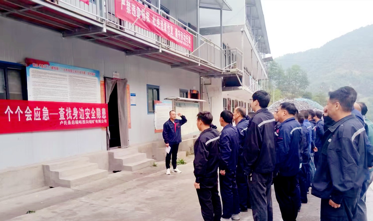 adb5f4064943bbefdebb200b68a47d7_副本